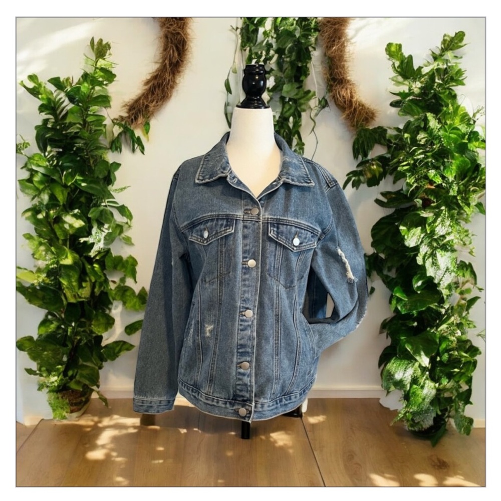 Floral l’Amour Rose 🌹
Embroidered Distressed
Denim Jacket S-M Boho Festival - Picture 6 of 15